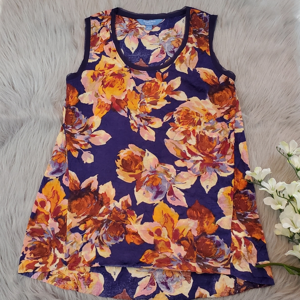 Simply Vera Sleeveless Floral Top